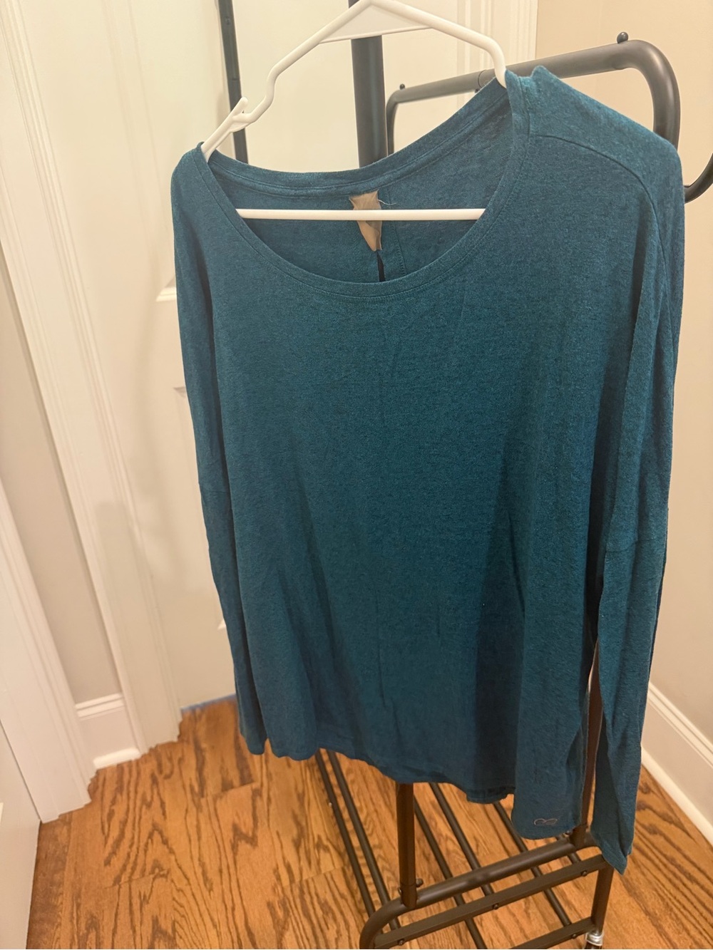 CALIA by Carrie Underwood Teal Long-Sleeve Scoop Neck Top